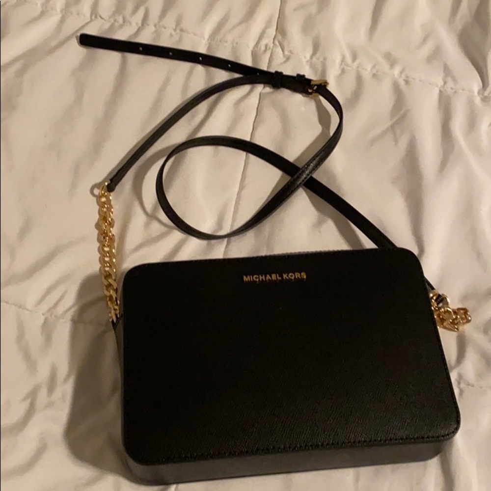 Crossbody Michael Korea